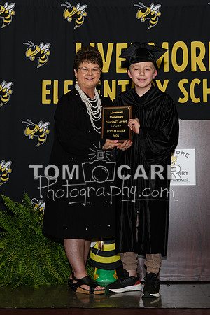LES-Grad_051826-103