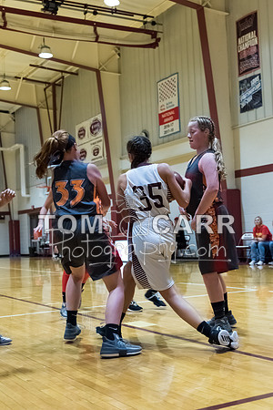 MCMSG_Basketball_8th_091817-123