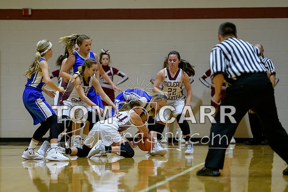 MCMS8G_Basketball_100418-114