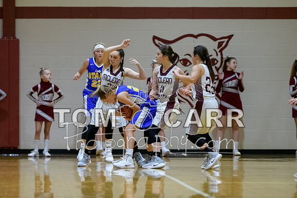 MCMS8G_Basketball_100418-162
