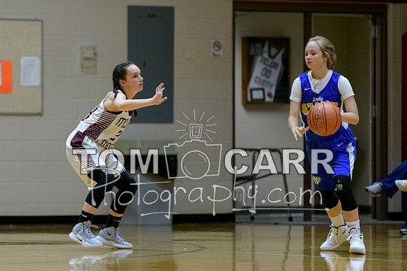 MCMS8G_Basketball_100418-189