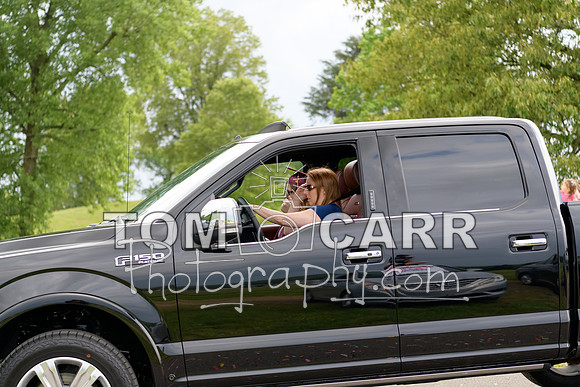 senior_parade_052220-213