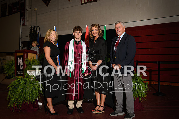 MCMS_Grad_060225-103